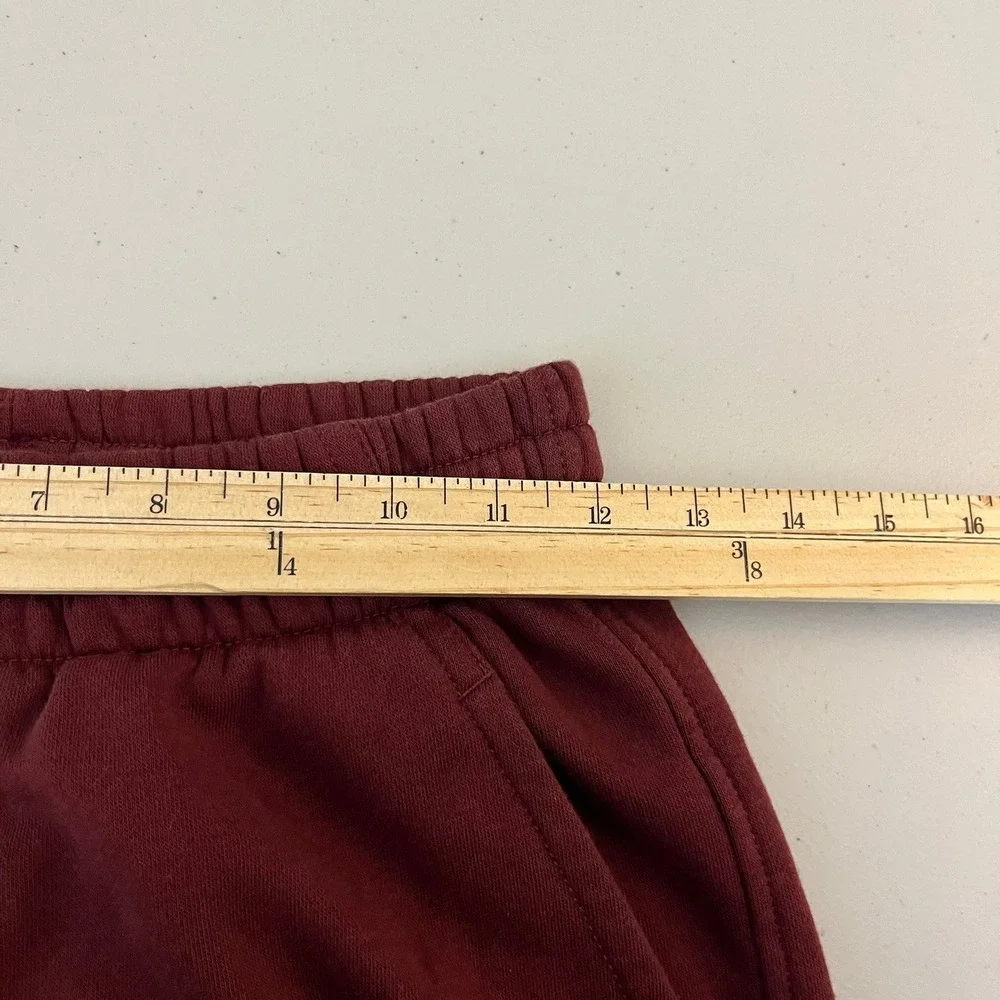 Nike Kids Maroon Fleece Jogger Sweatpants Large Vertical Logo Graphic Burgundy